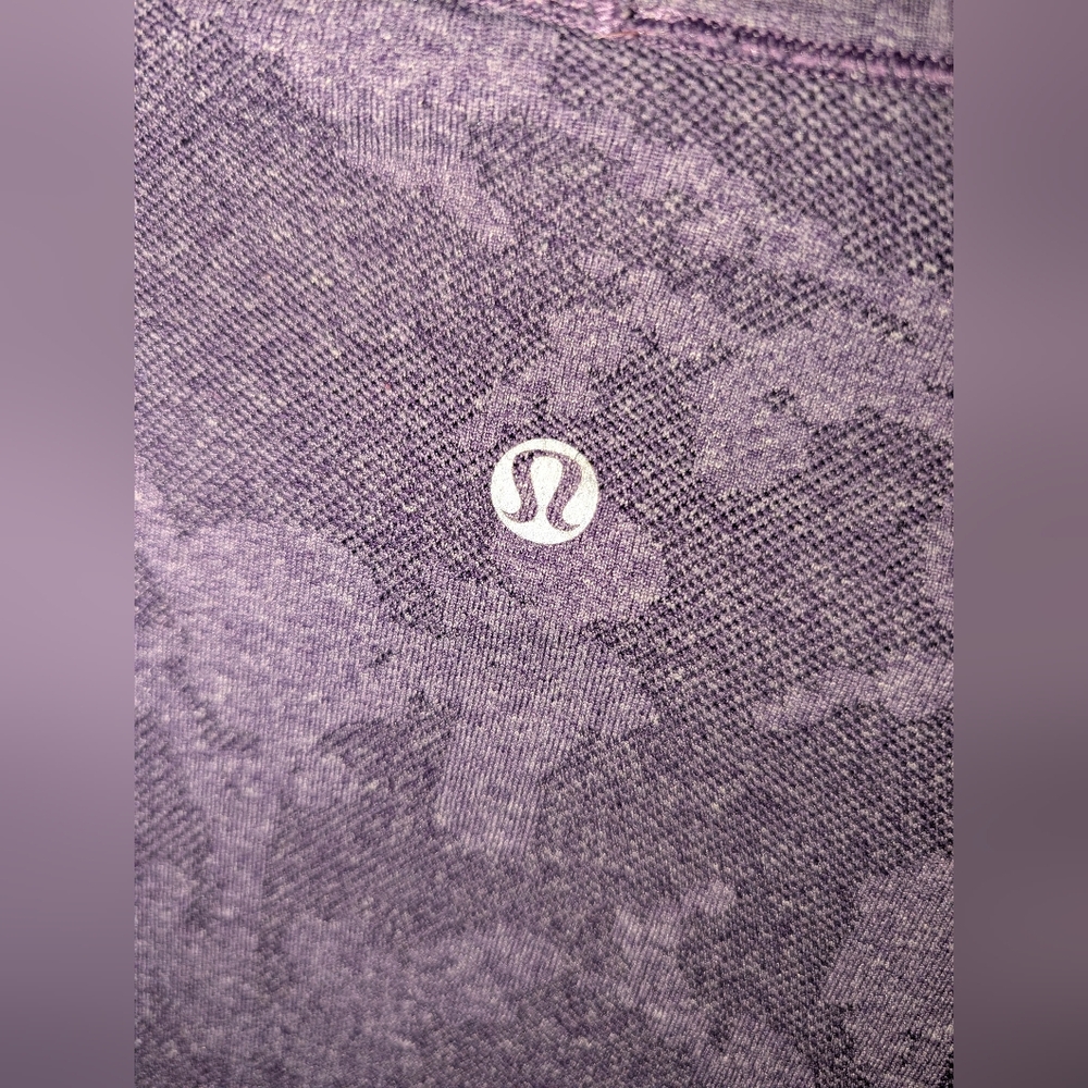 lululemon Special Edition Swiftly - Picture 5 of 5